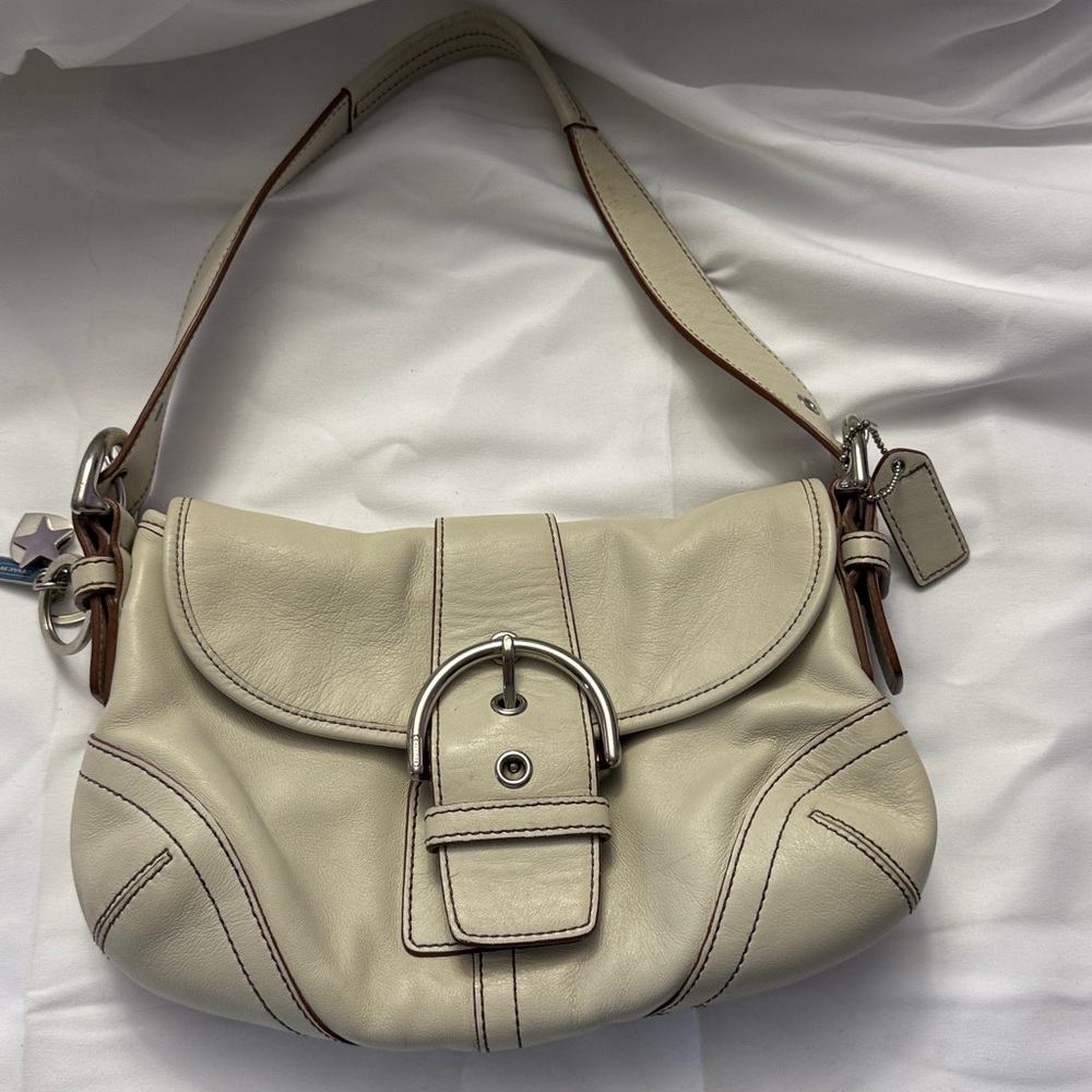 Coach Medium Soho Flap Taupe Beige Leather